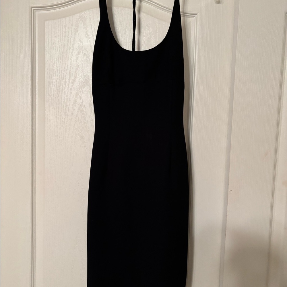 Elegant Black Backless Dress - Picture 9 of 9